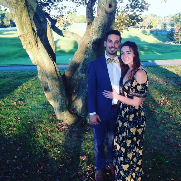 Meet your Posher, Cara - Picture 1 of 1